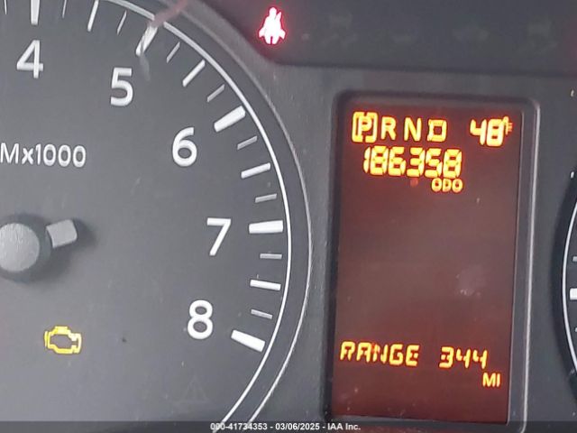 1N6BF0KY4HN810236 Nissan Nv Cargo Nv2500 Hd Sv V6