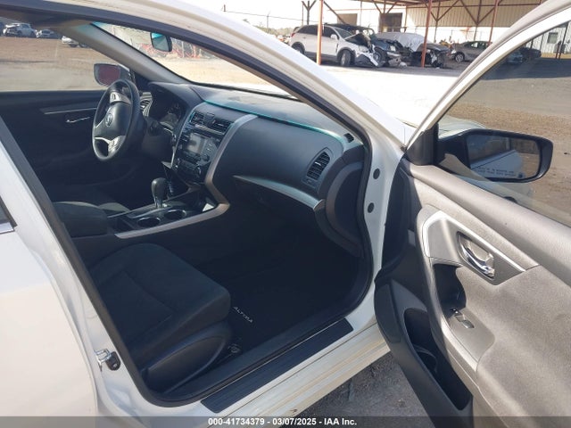 Nissan Altima 2.5 S 2015 1N4AL3AP3FC127220 Image 5