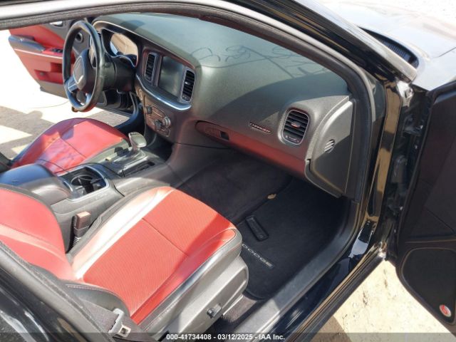 2C3CDXJG5GH252181 Dodge Charger Sxt