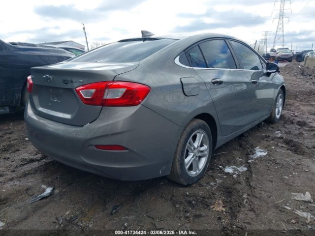2017 CHEVROLET CRUZE 1G1BE5SM2H7252531 Photo 3