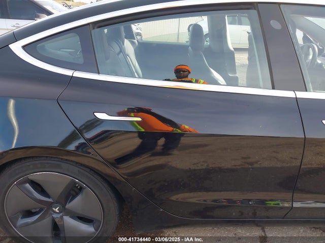 2019 TESLA MODEL 3 5YJ3E1EA8KF192908 Photo 7