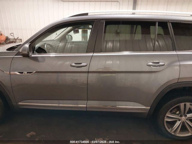 1V2XR2CA0KC589099 Volkswagen Atlas 3.6l V6 Se W/technology R-line