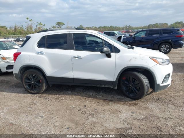 3GNCJLSB3JL415495 Chevrolet Trax Lt