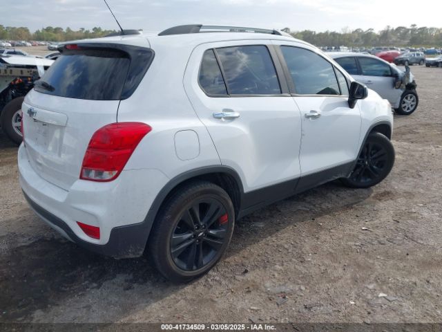 3GNCJLSB3JL415495 Chevrolet Trax Lt
