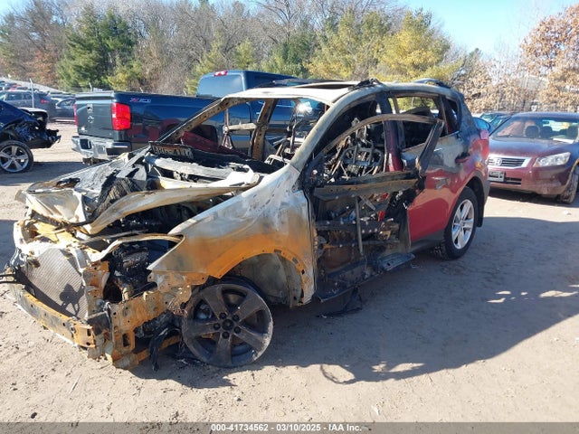JTMRFREV6ED047869 Toyota Rav4 Xle