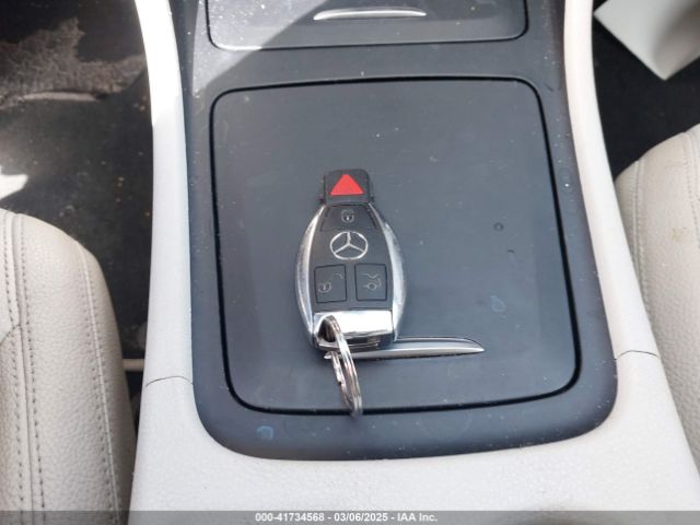 WDDSJ4EB8FN203842 Mercedes-Benz CLA 250