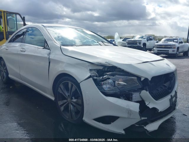 WDDSJ4EB8FN203842 Mercedes-Benz CLA 250