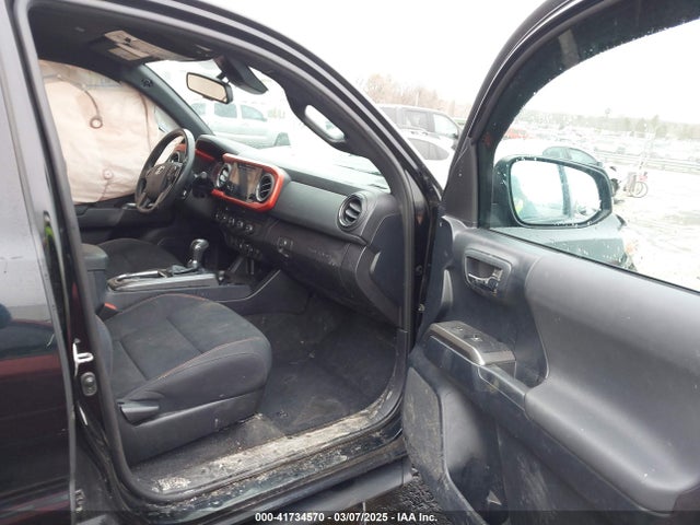 3TMCZ5AN1KM247618 Toyota Tacoma Trd Sport