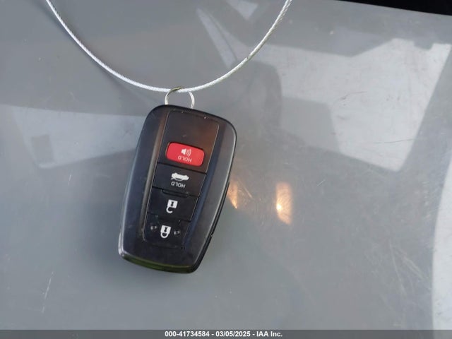 Toyota Corolla Hybrid Le 2020 JTDEBRBEXLJ011048 Image 11