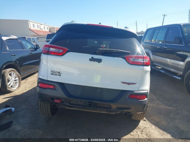 1C4PJMBS9EW188880 Jeep Cherokee Trailhawk