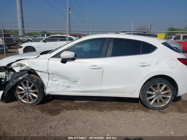3MZBN1L77HM157118 Mazda Mazda3 Touring