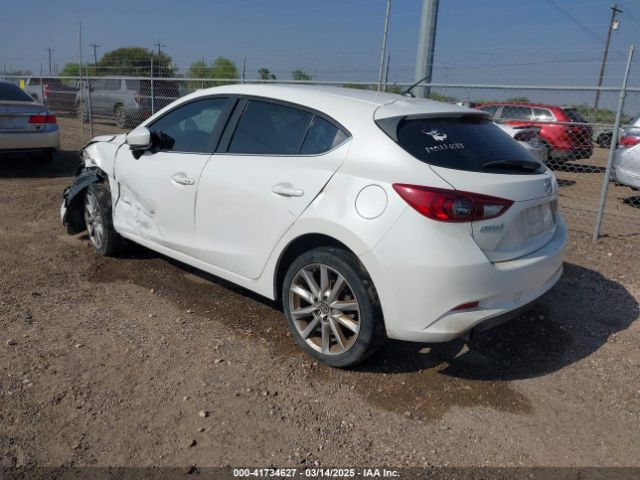 3MZBN1L77HM157118 Mazda Mazda3 Touring