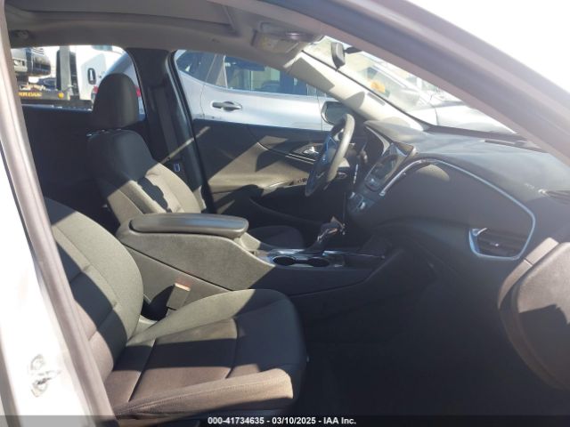 1G1ZD5ST3MF003678 Chevrolet Malibu Fwd Lt