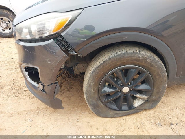 5XYPG4A36HG218489 KIA Sorento 2.4l Lx