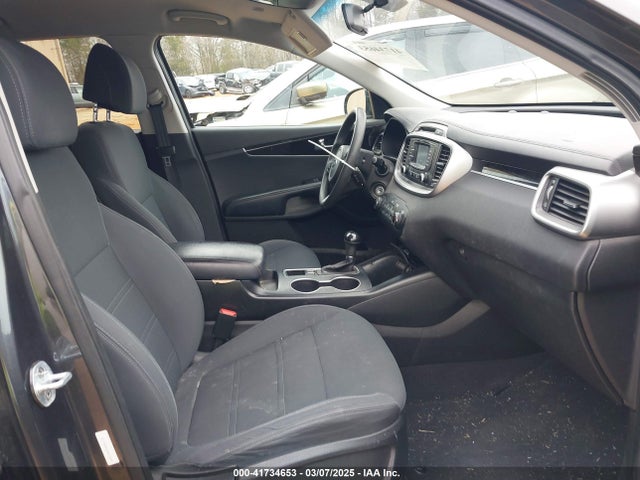 5XYPG4A36HG218489 KIA Sorento 2.4l Lx