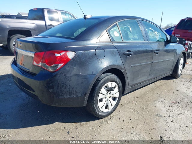1G1PA5SH6F7101886 Chevrolet Cruze Ls Auto