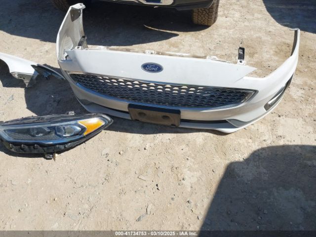 3FA6P0D98KR124086 Ford Fusion Titanium
