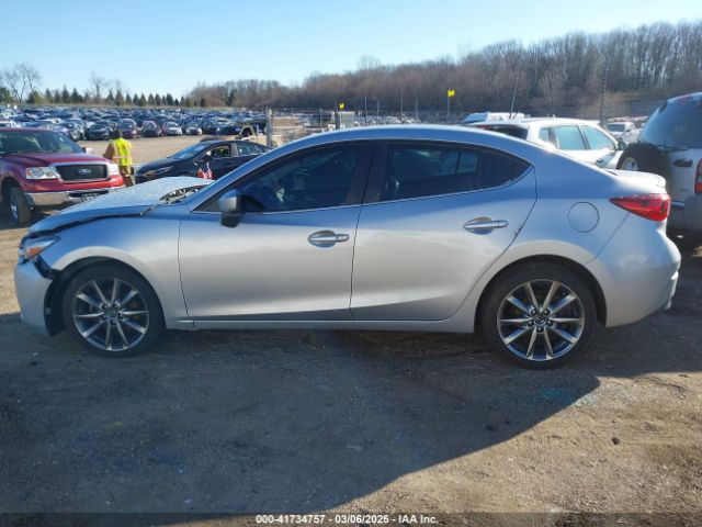 3MZBN1V34JM179805 Mazda Mazda3 Touring