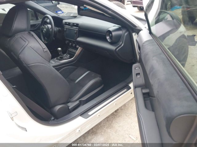 JF1ZNBF12P8765779 Toyota Gr86 Premium