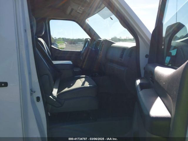 1N6BF0LY3KN811206 Nissan Nv Cargo Nv2500 Hd Sv V6