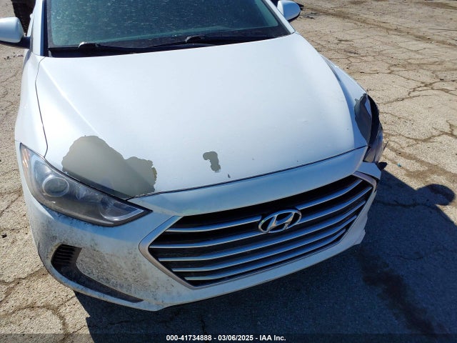5NPD84LF4HH001796 Hyundai ELANTRA SE
