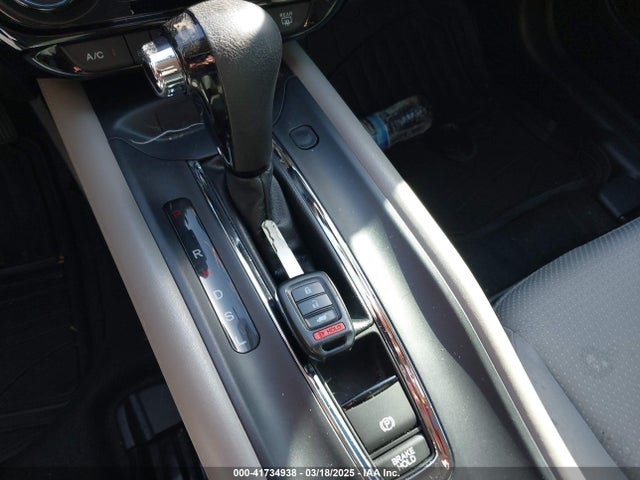 Honda HR-V LX 2019 3CZRU5H37KG715857 Image 11