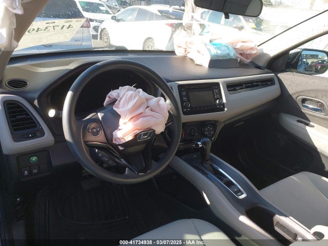 Honda HR-V LX 2019 3CZRU5H37KG715857 Image 22
