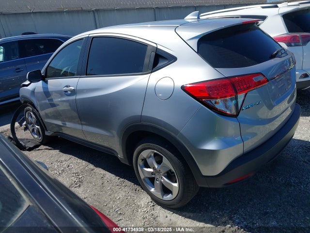 Honda HR-V LX 2019 3CZRU5H37KG715857 Image 3