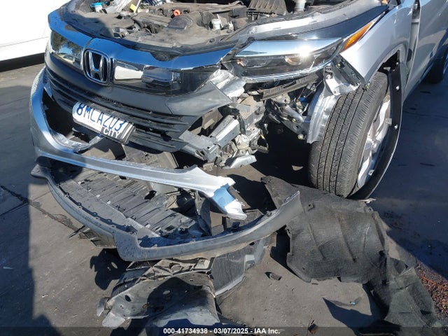 Honda HR-V LX 2019 3CZRU5H37KG715857 Image 6