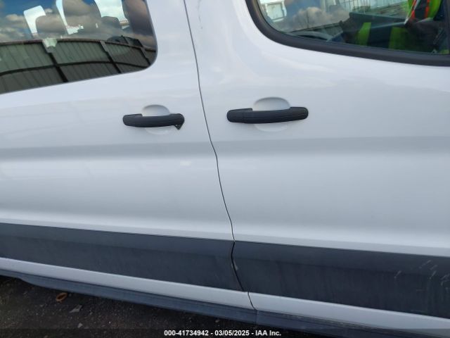 1FBAX2C82PKB28840 Ford Transit-350 Passenger Van Xlt