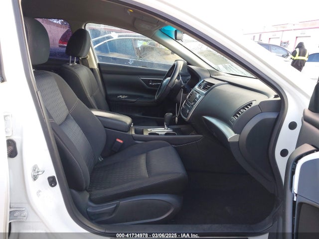 1N4AL3AP9HN352099 Nissan 2017