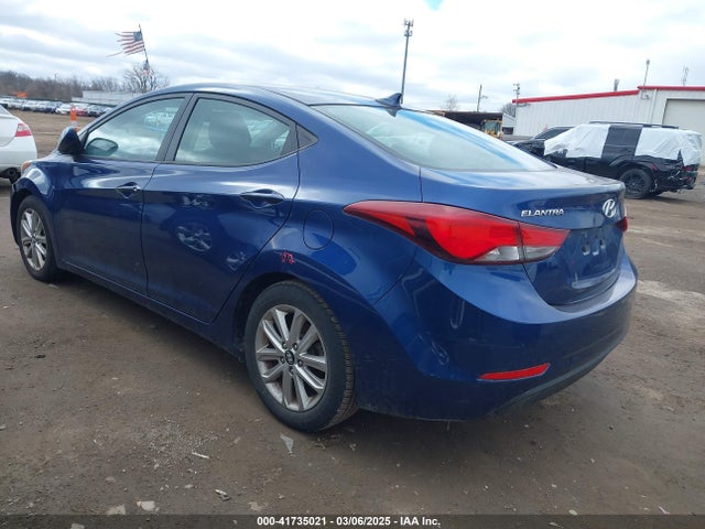 5NPDH4AE8FH588723 Hyundai ELANTRA SE