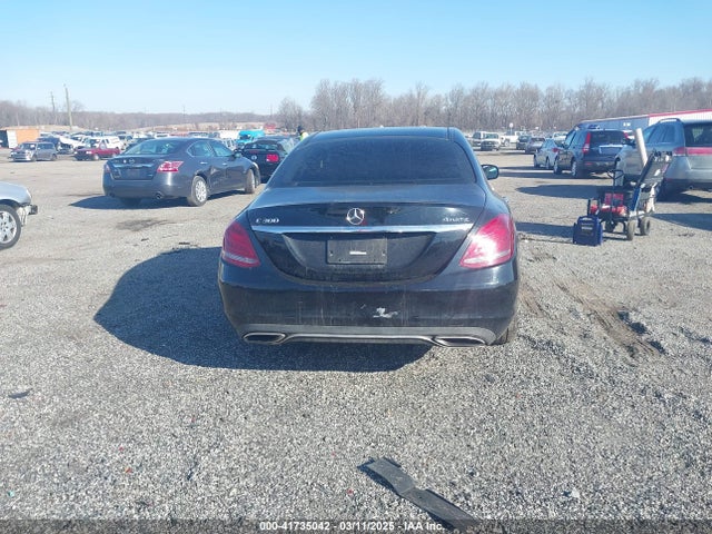 55SWF4KBXFU028721 Mercedes-Benz C 300 4matic/luxury 4matic/sport 4matic