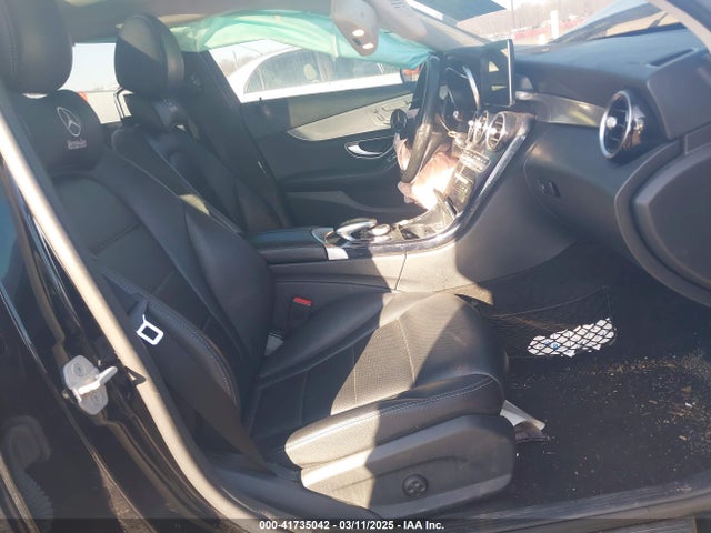 55SWF4KBXFU028721 Mercedes-Benz C 300 4matic/luxury 4matic/sport 4matic