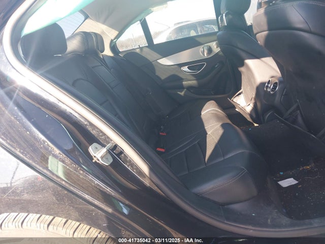 55SWF4KBXFU028721 Mercedes-Benz C 300 4matic/luxury 4matic/sport 4matic