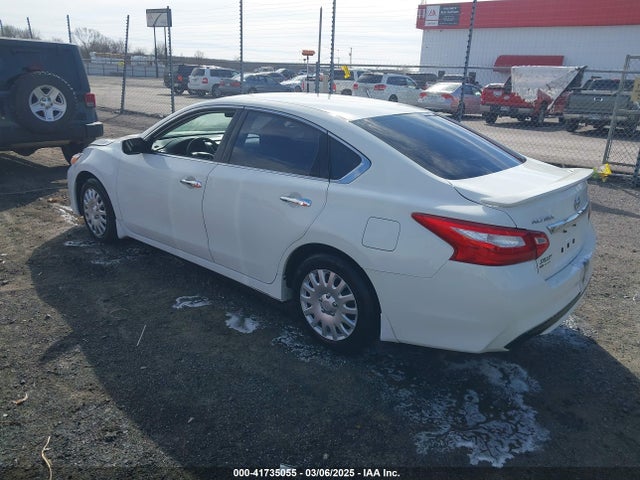 1N4AL3AP3HC165713 Nissan Altima 2.5 S