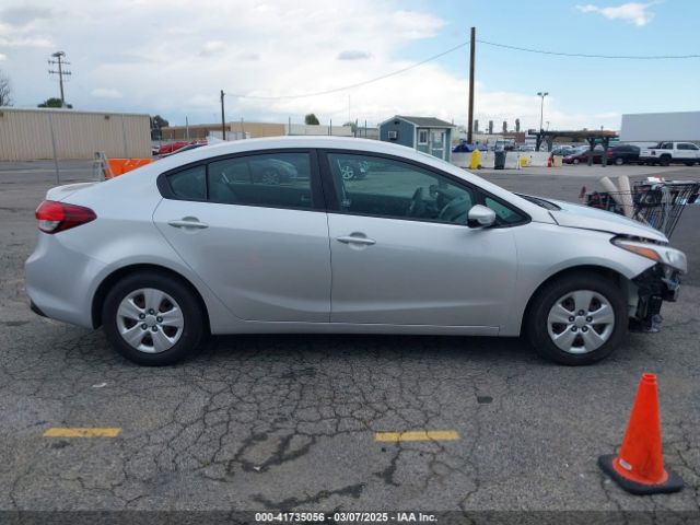 3KPFK4A71HE073825 KIA FORTE LX