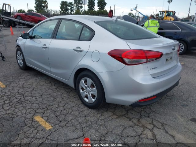 3KPFK4A71HE073825 KIA FORTE LX