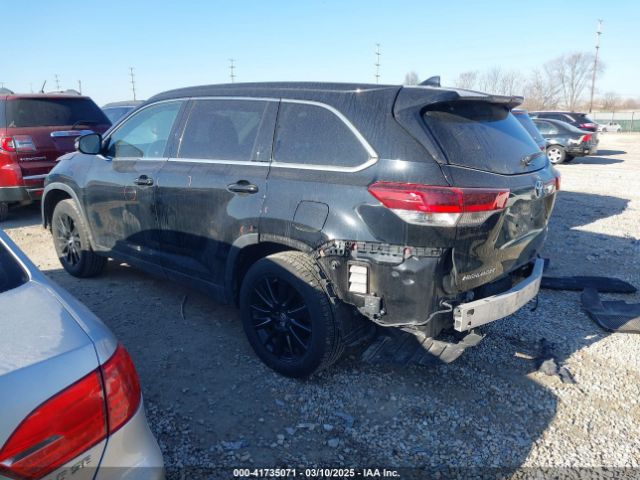 5TDJZRFH9KS617165 Toyota Highlander Se