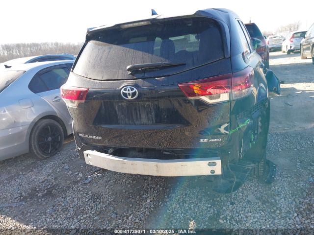 5TDJZRFH9KS617165 Toyota Highlander Se