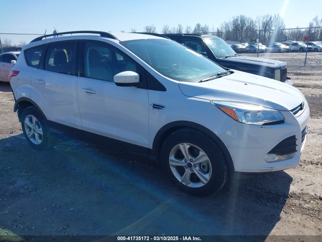 1FMCU9GX7GUC23546 Ford ESCAPE SE