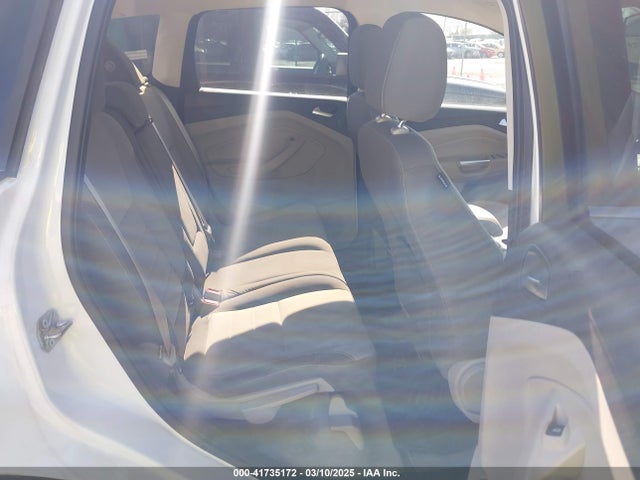 1FMCU9GX7GUC23546 Ford ESCAPE SE
