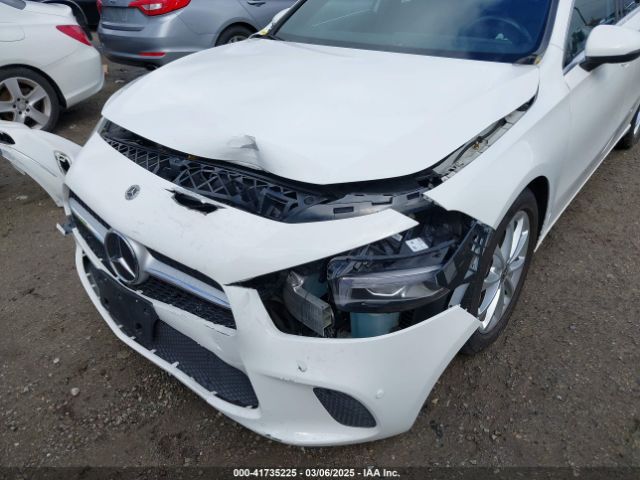 W1K3G4EBXMJ268649 Mercedes-Benz A 220