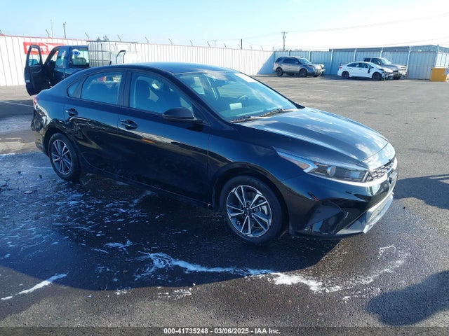 KIA Forte Lxs 2023 3KPF24AD4PE585213 Image 1