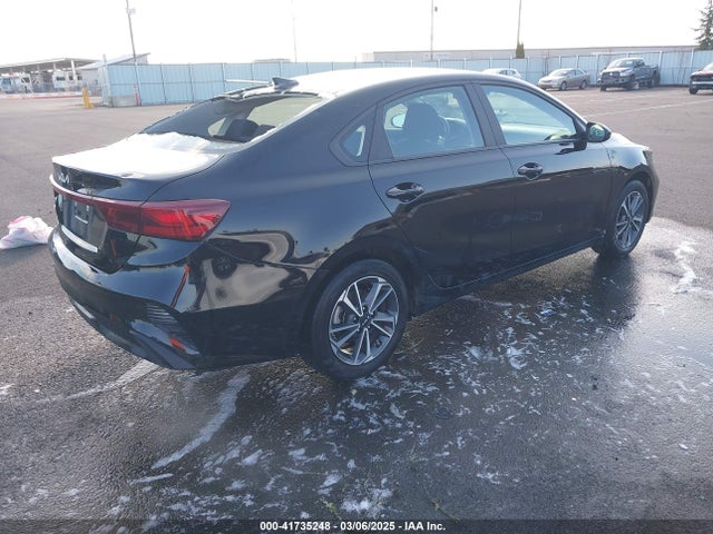 KIA Forte Lxs 2023 3KPF24AD4PE585213 Image 4