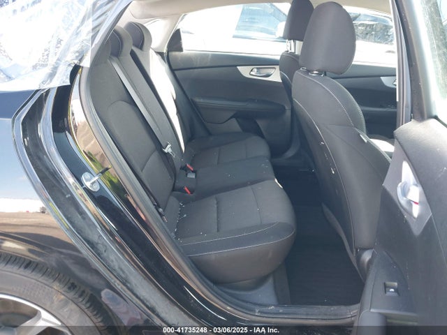 KIA Forte Lxs 2023 3KPF24AD4PE585213 Image 8
