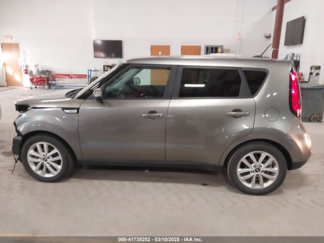 KNDJP3A50J7538671 KIA SOUL +