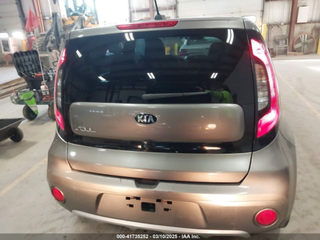 KNDJP3A50J7538671 KIA SOUL +