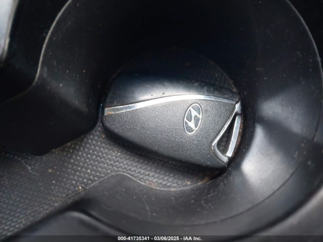 KM8SNDHF0JU275707 Hyundai Santa Fe Se