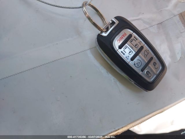 2C4RC1DG3LR266103 Chrysler Voyager Lxi